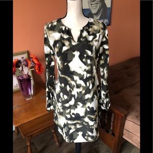 SIMPLY VERA silky camouflage long sleeved dress